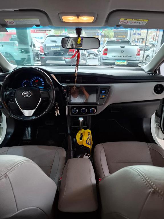 TOYOTA Corolla - Foto