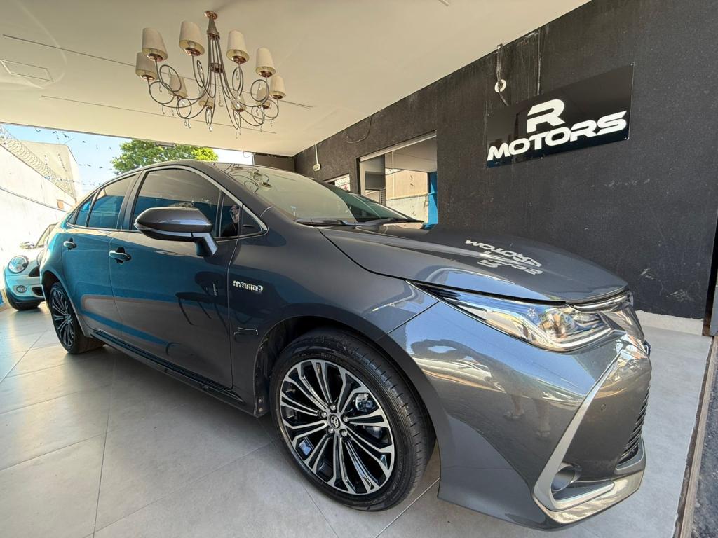 TOYOTA Corolla - Foto