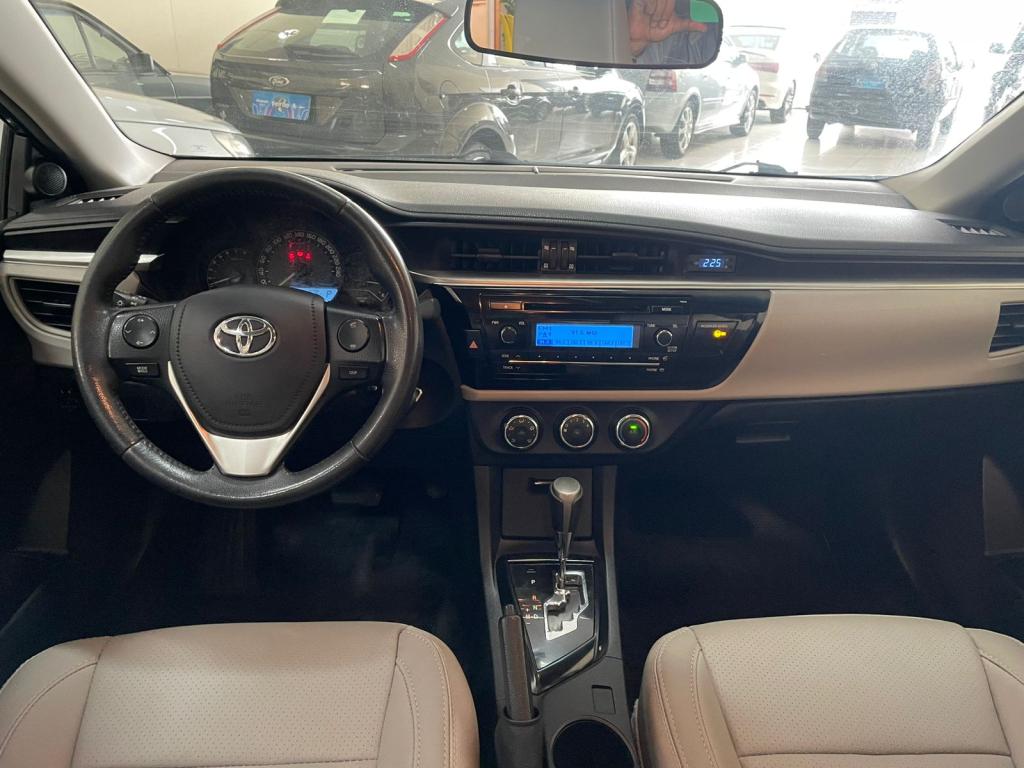 TOYOTA Corolla - Foto