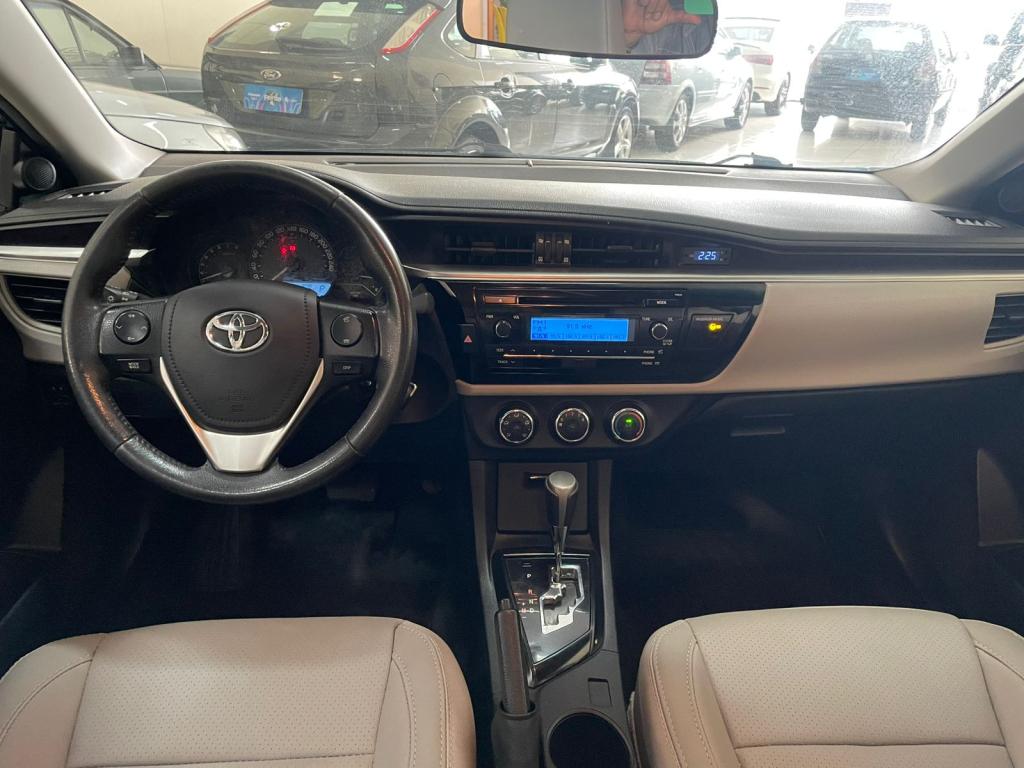 TOYOTA Corolla - Foto