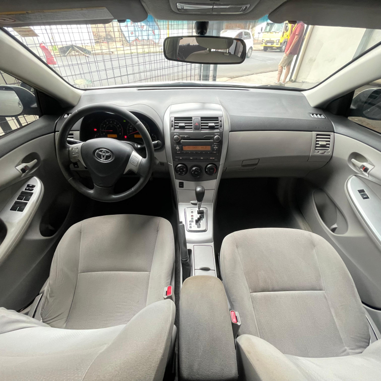 TOYOTA Corolla - Foto