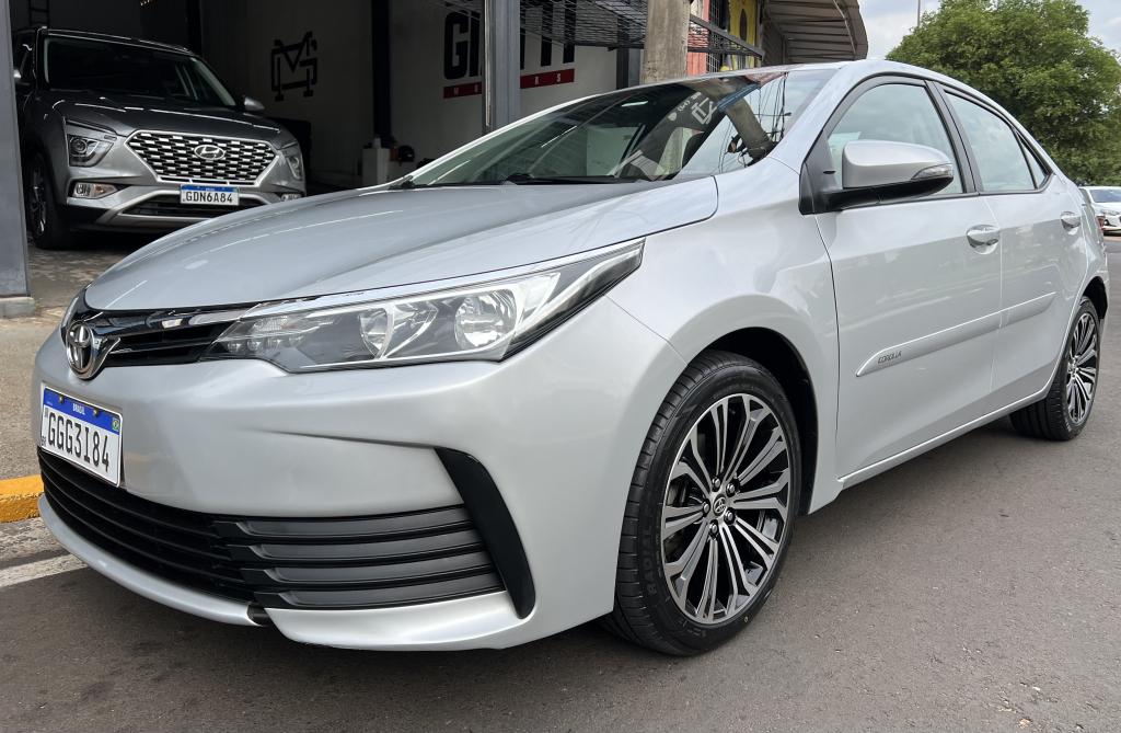 TOYOTA Corolla - Foto