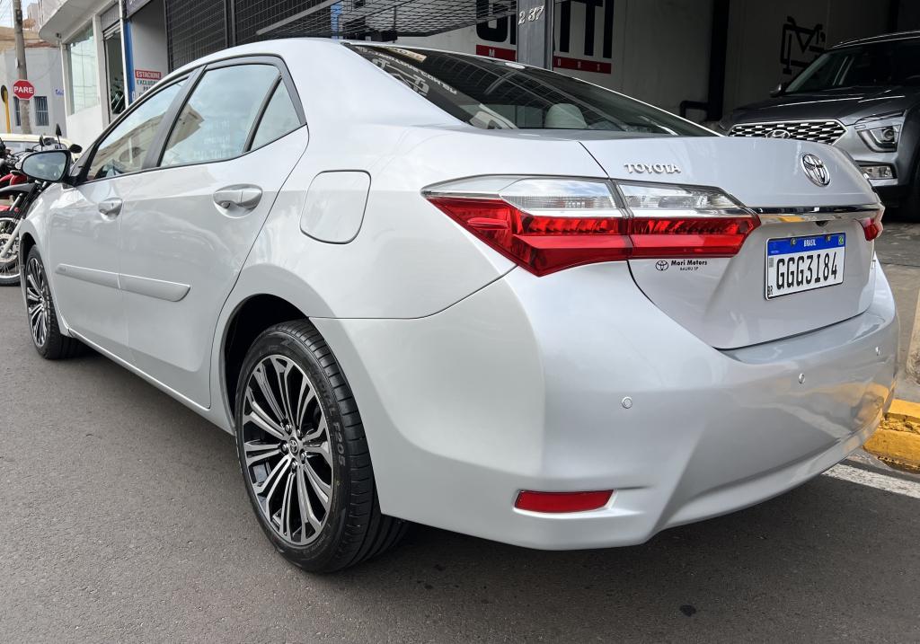 TOYOTA Corolla - Foto