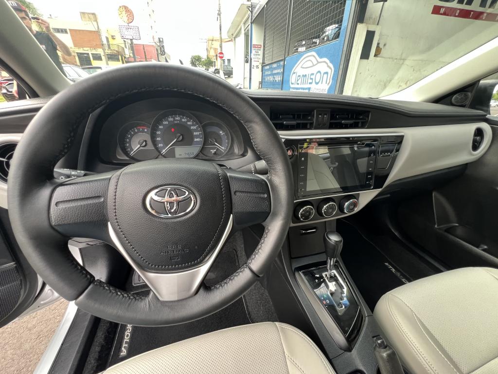 TOYOTA Corolla - Foto