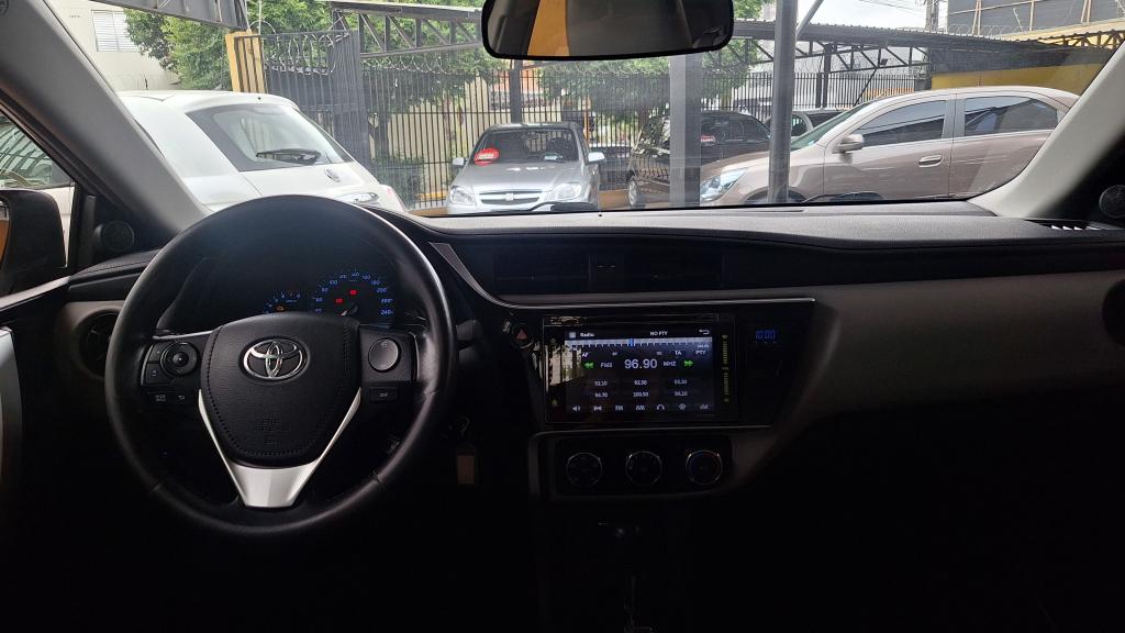 TOYOTA Corolla - Foto