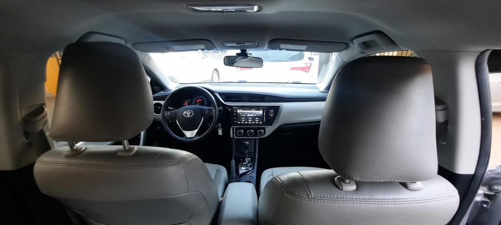 TOYOTA Corolla - Foto