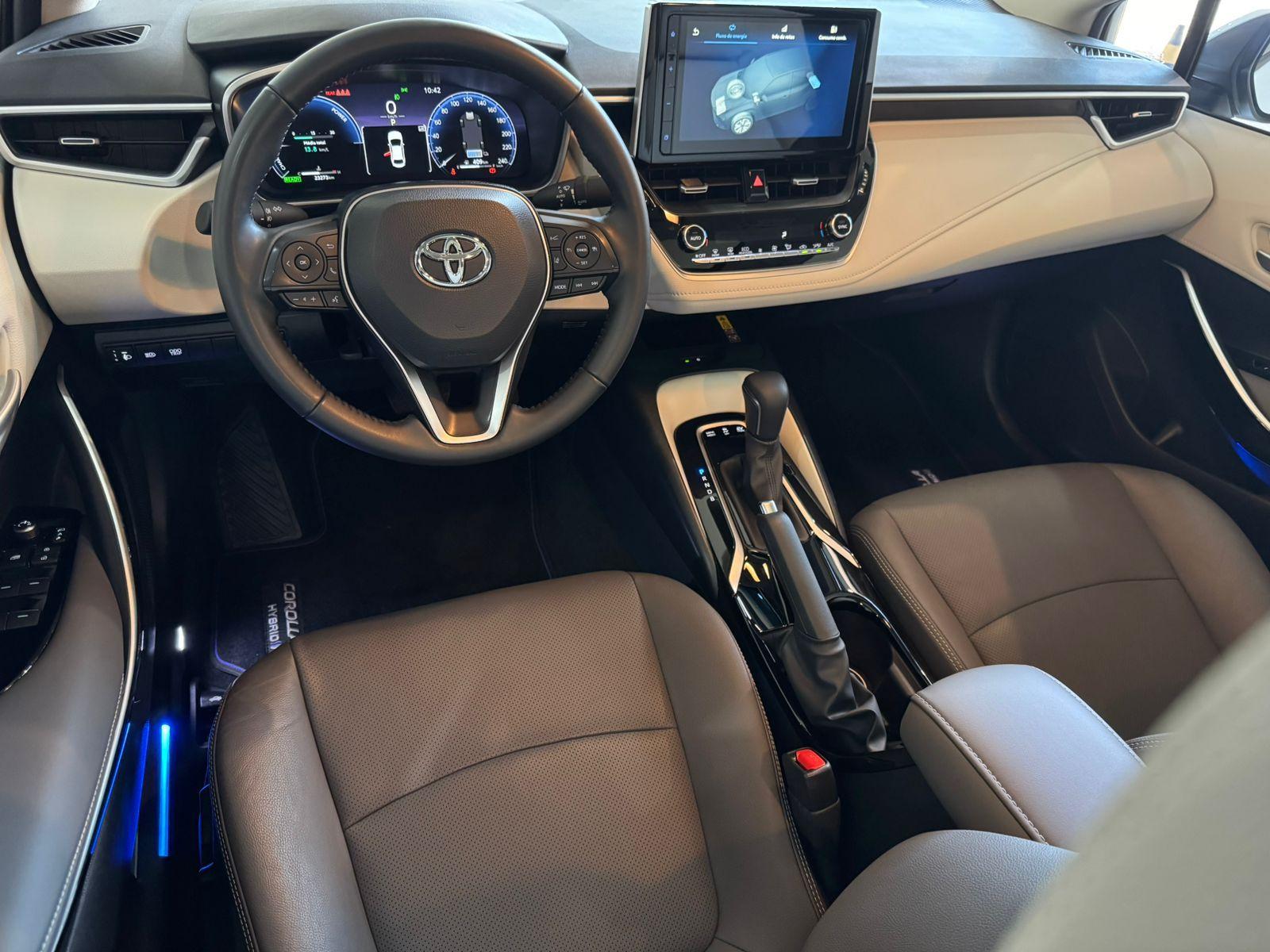 TOYOTA Corolla - Foto