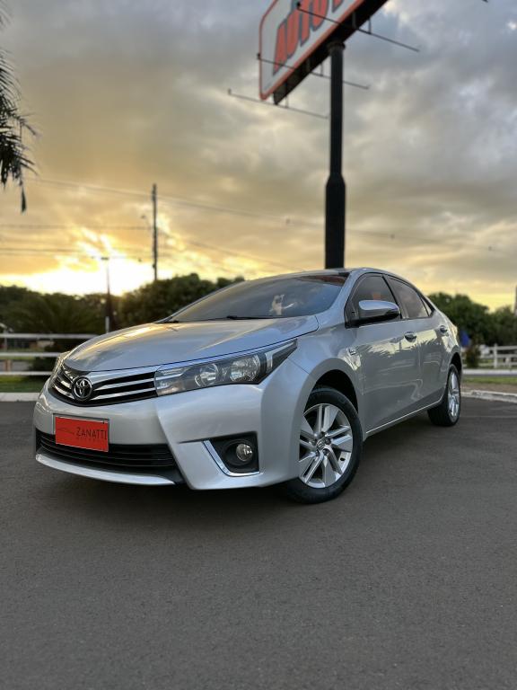 TOYOTA Corolla - Foto