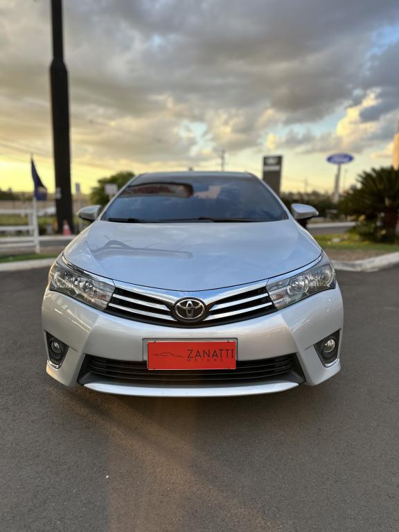 TOYOTA Corolla - Foto
