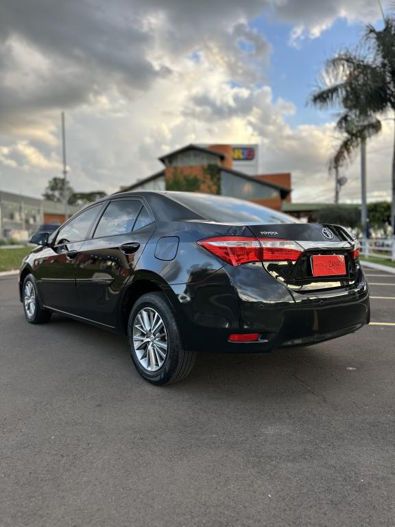 TOYOTA Corolla - Foto