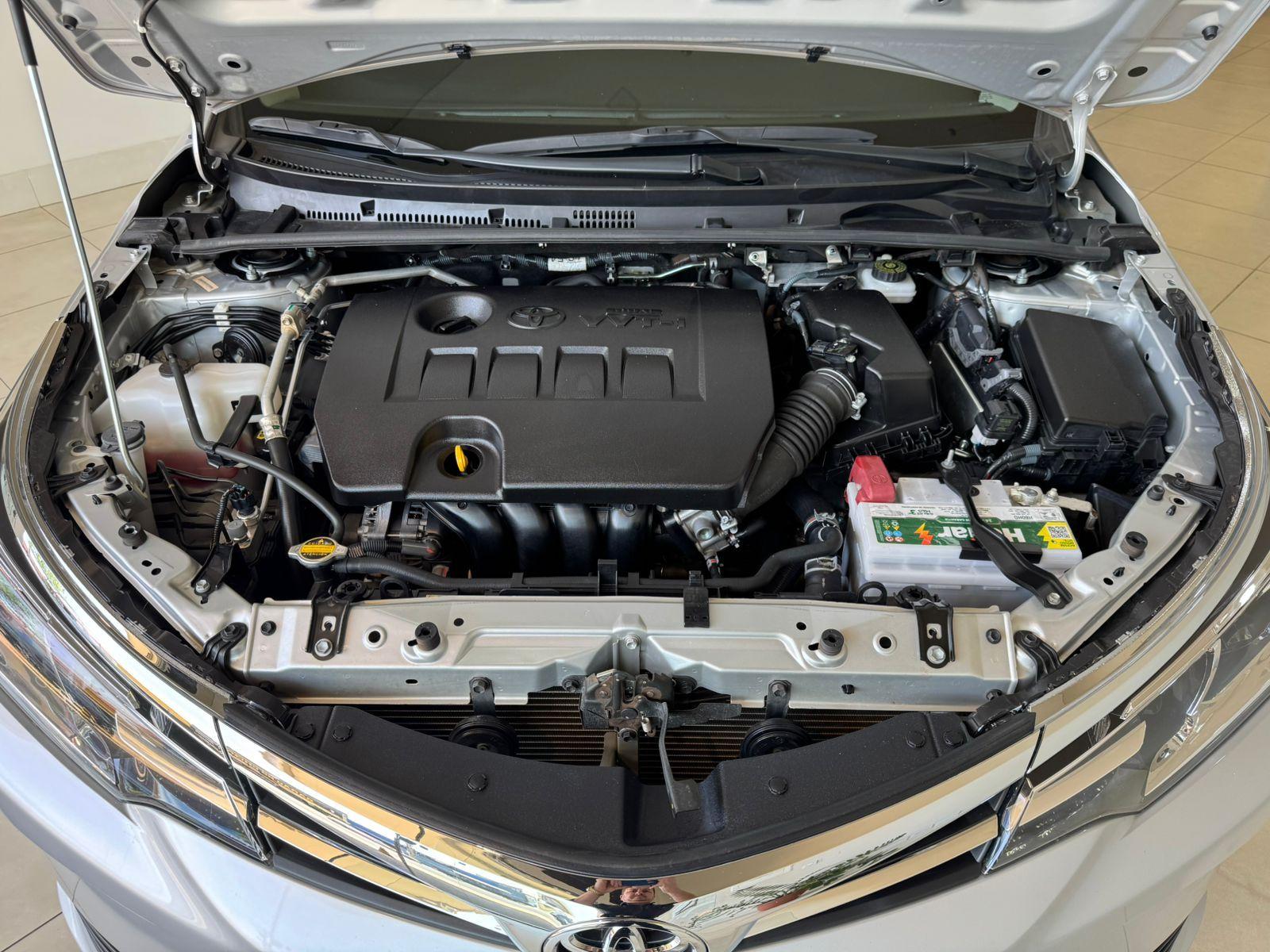 TOYOTA Corolla - Foto