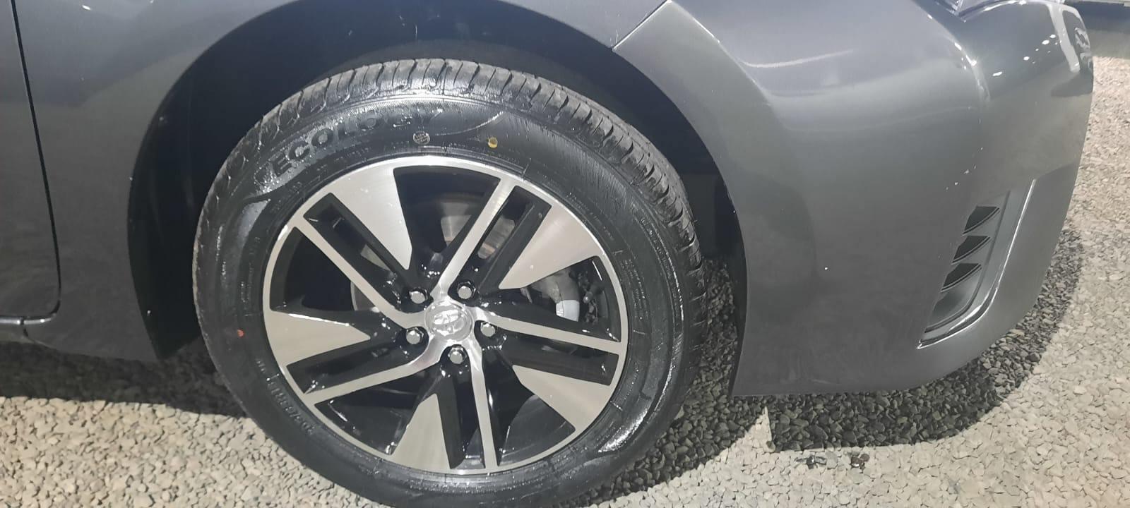 TOYOTA Corolla - Foto