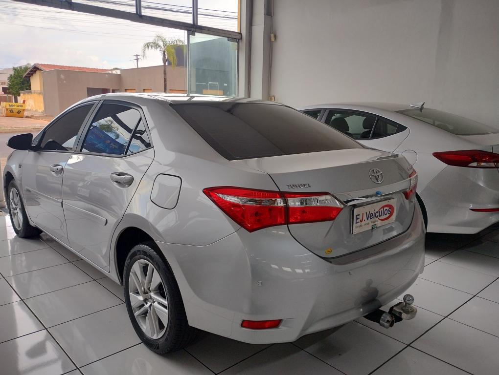 TOYOTA Corolla - Foto