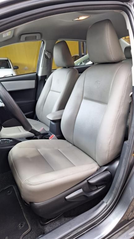 TOYOTA Corolla - Foto