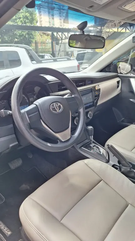 TOYOTA Corolla - Foto