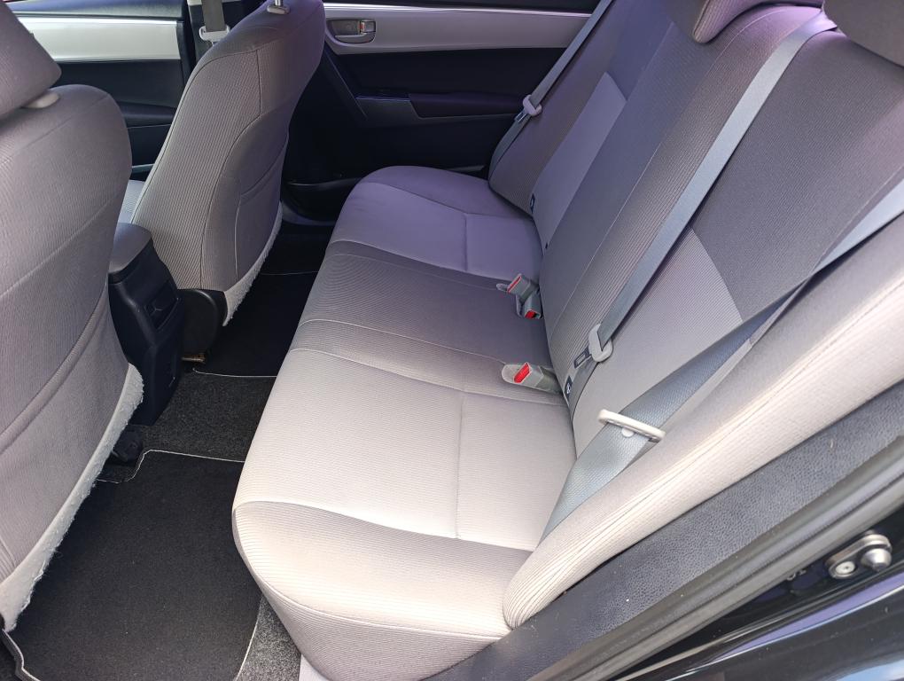 TOYOTA Corolla - Foto