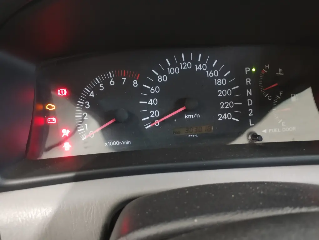 TOYOTA Corolla - Foto