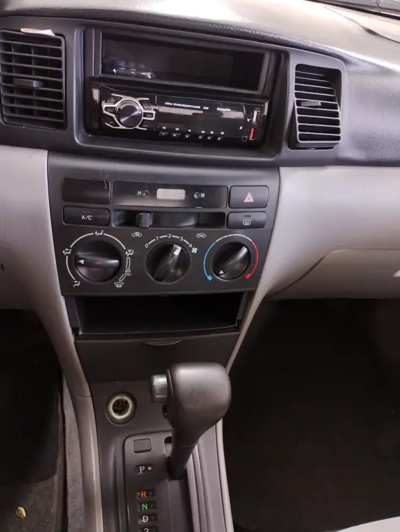 TOYOTA Corolla - Foto