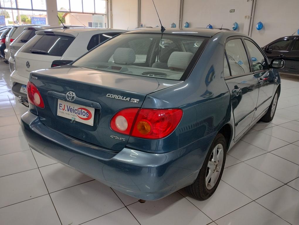 TOYOTA Corolla - Foto