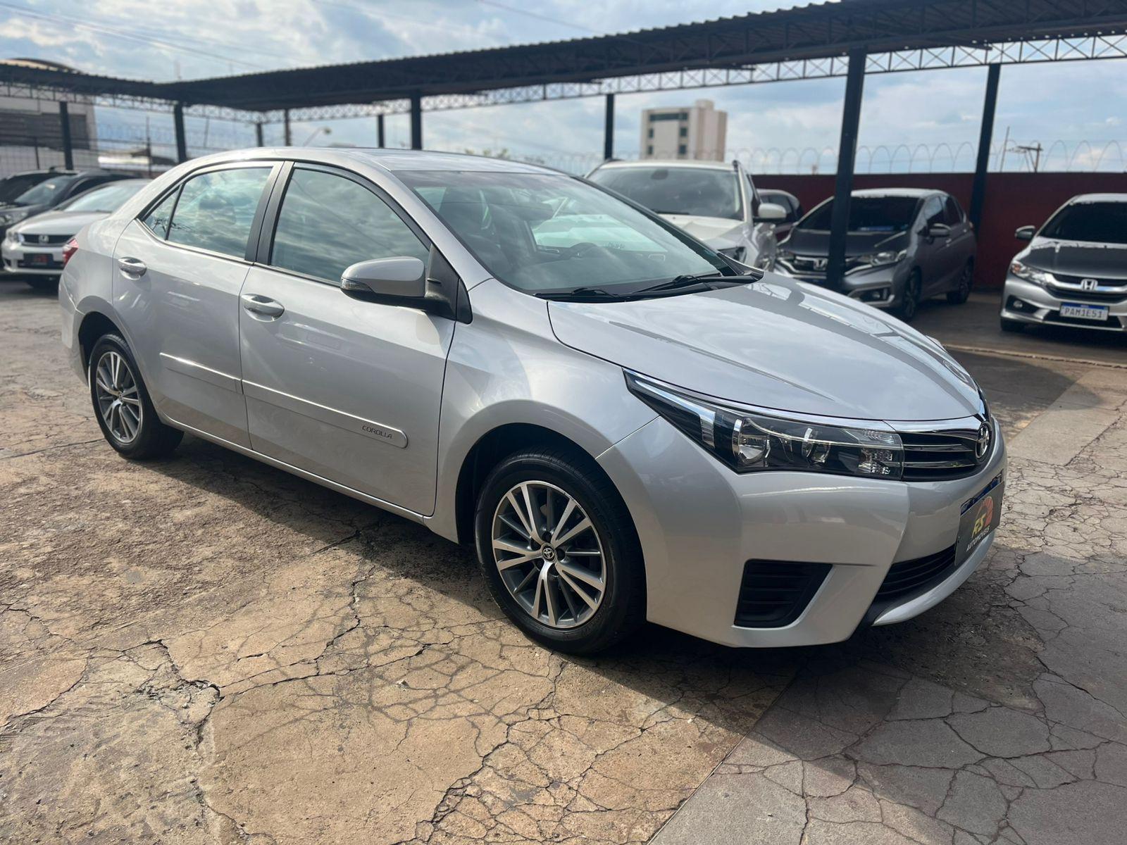 TOYOTA Corolla - Foto