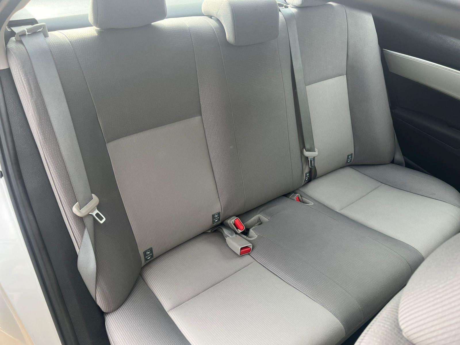 TOYOTA Corolla - Foto