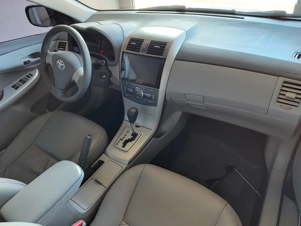 TOYOTA Corolla - Foto