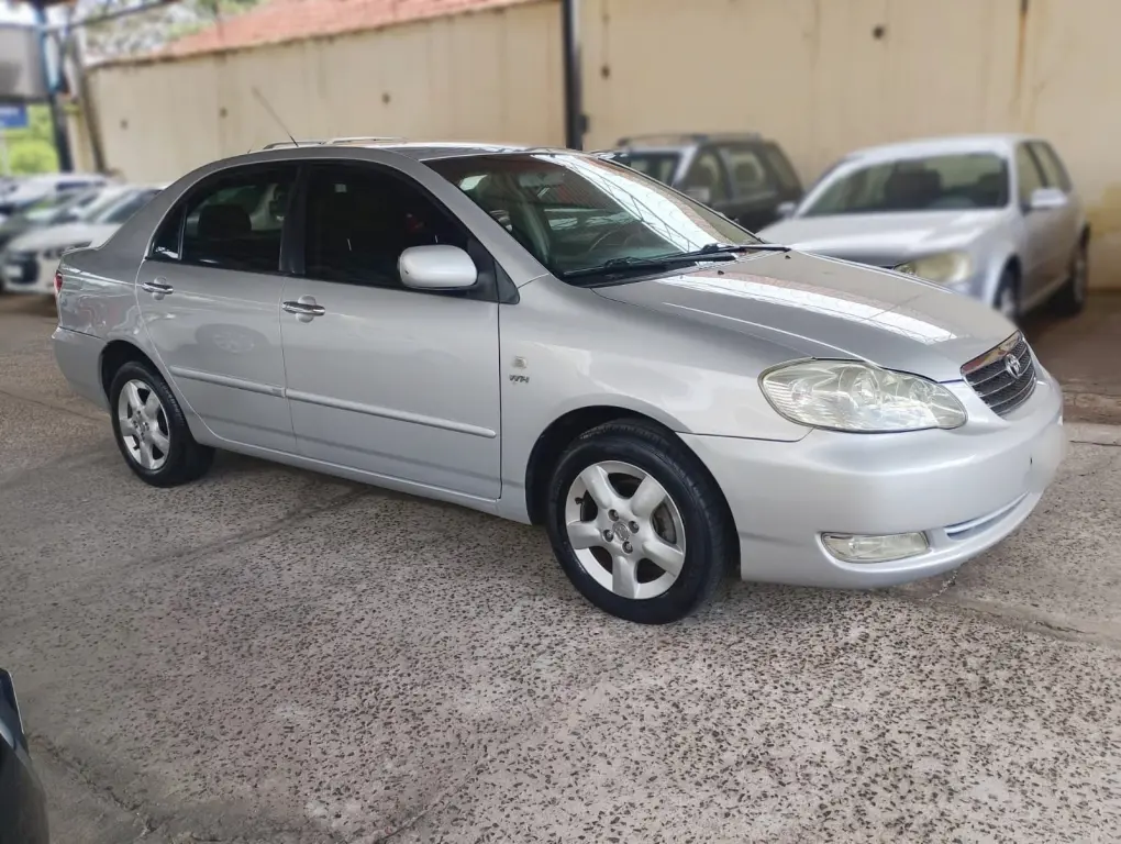 TOYOTA Corolla - Foto