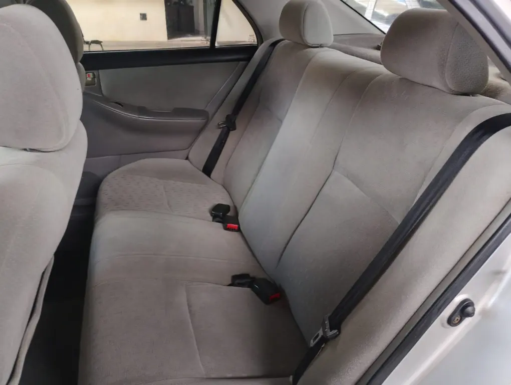 TOYOTA Corolla - Foto