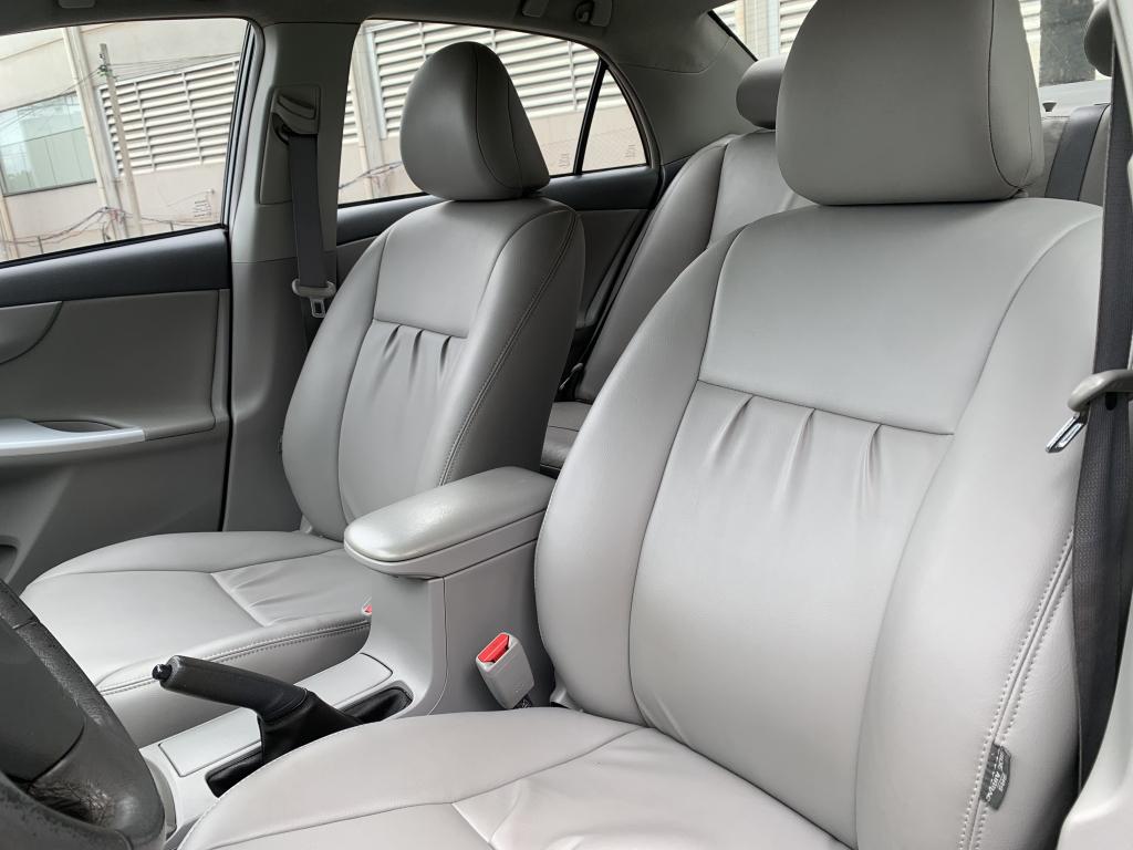 TOYOTA Corolla - Foto