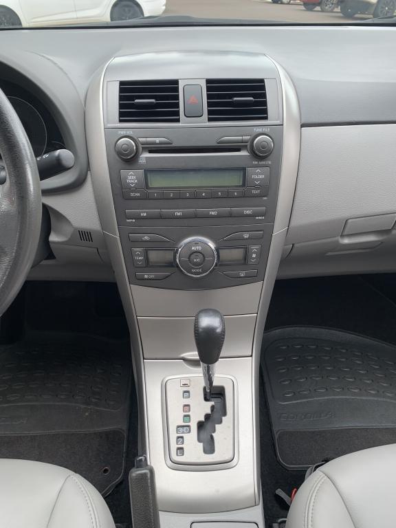 TOYOTA Corolla - Foto