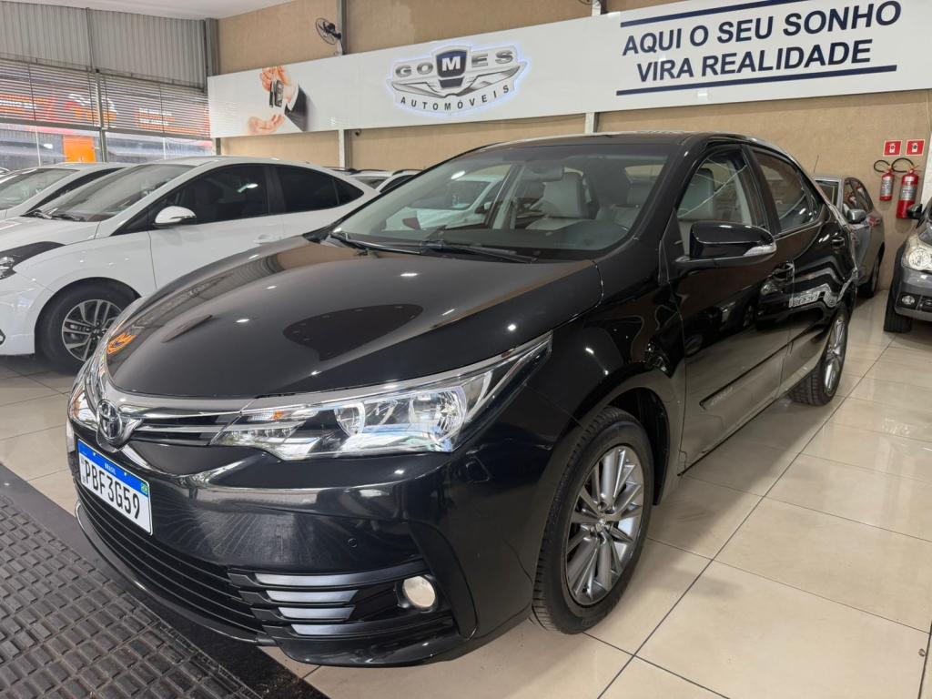 TOYOTA Corolla - Foto