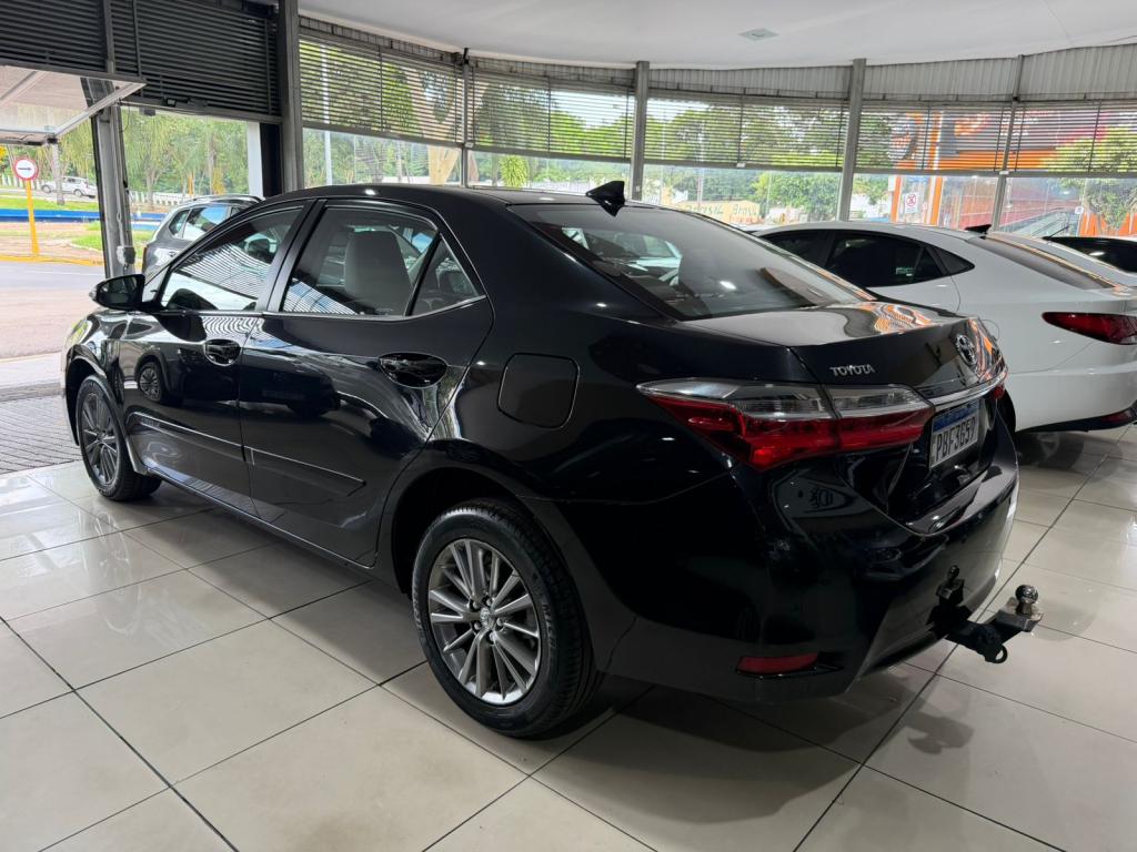 TOYOTA Corolla - Foto