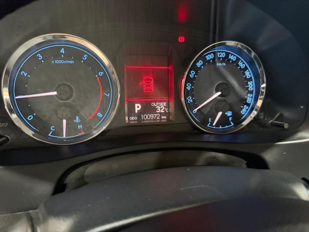 TOYOTA Corolla - Foto