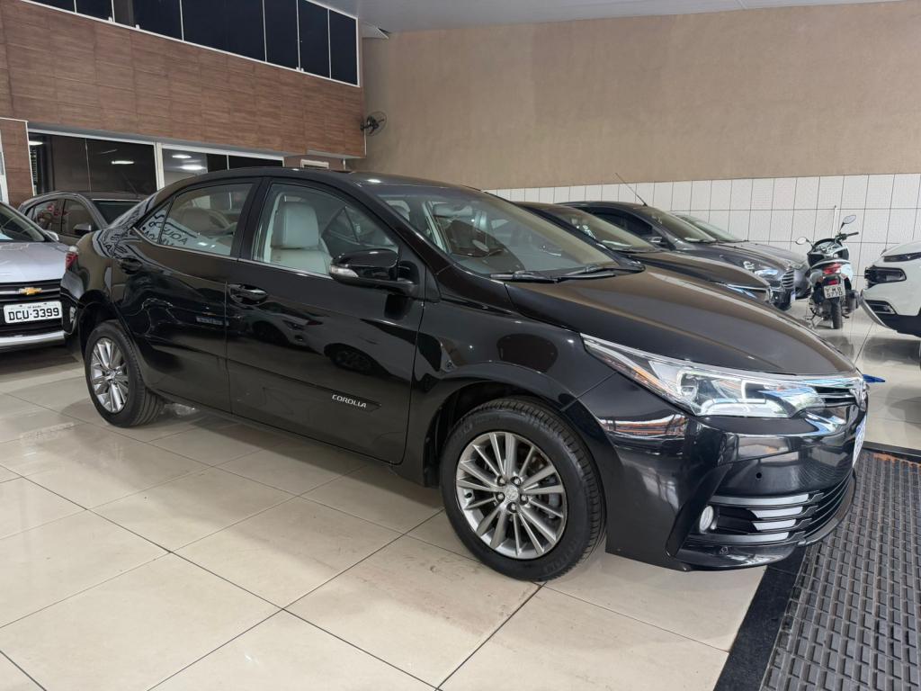 TOYOTA Corolla - Foto