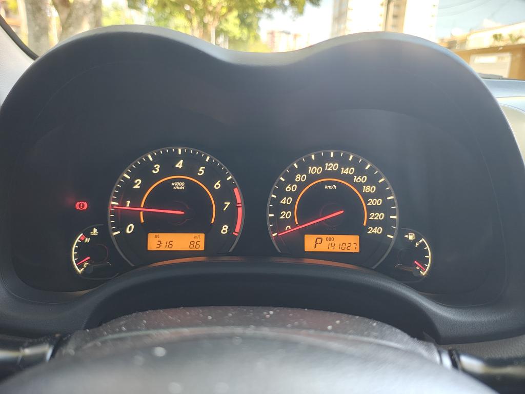 TOYOTA Corolla - Foto