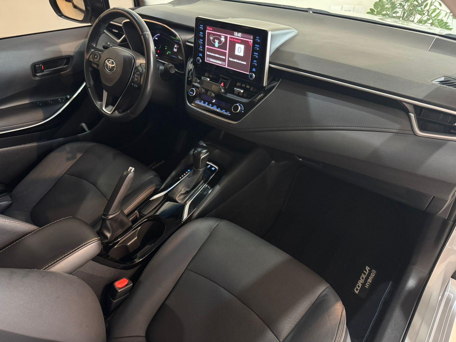 TOYOTA Corolla - Foto