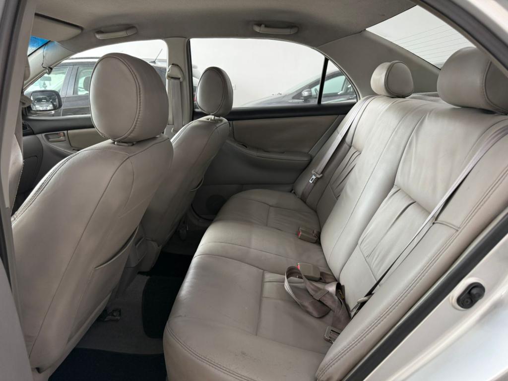 TOYOTA Corolla - Foto