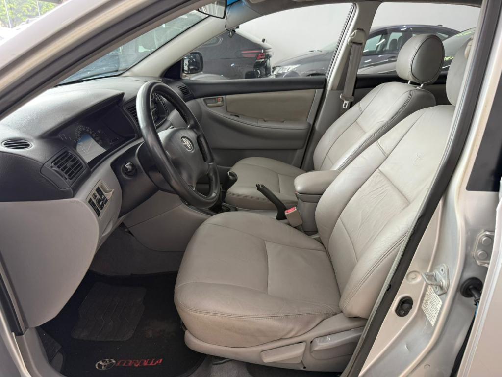 TOYOTA Corolla - Foto