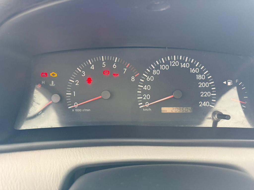 TOYOTA Corolla - Foto