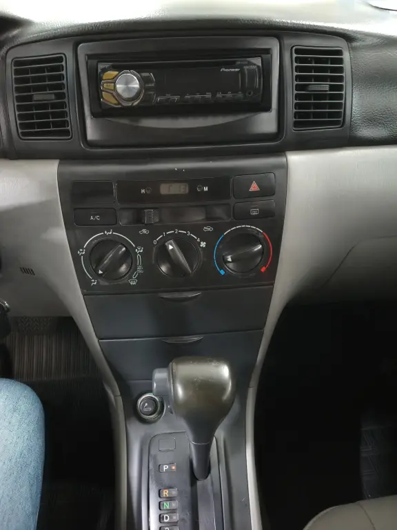 TOYOTA Corolla - Foto