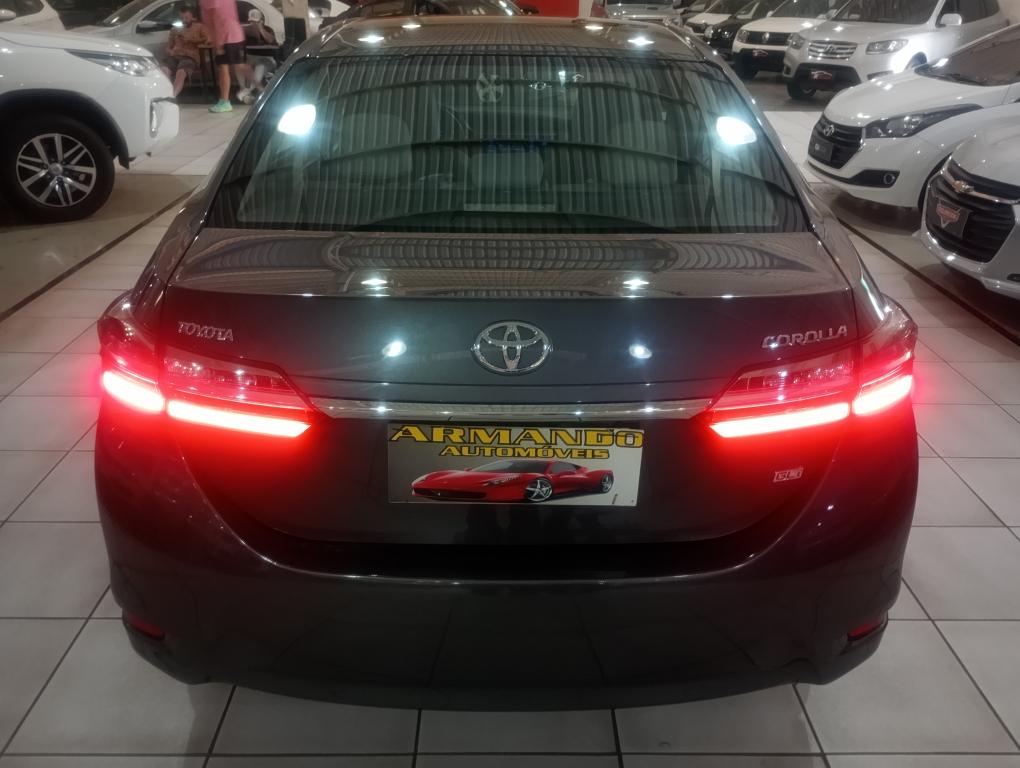 TOYOTA Corolla - Foto