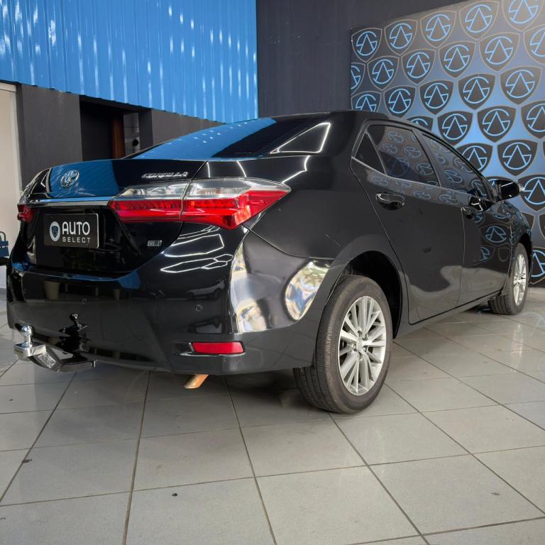 TOYOTA Corolla - Foto