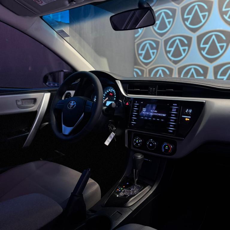TOYOTA Corolla - Foto