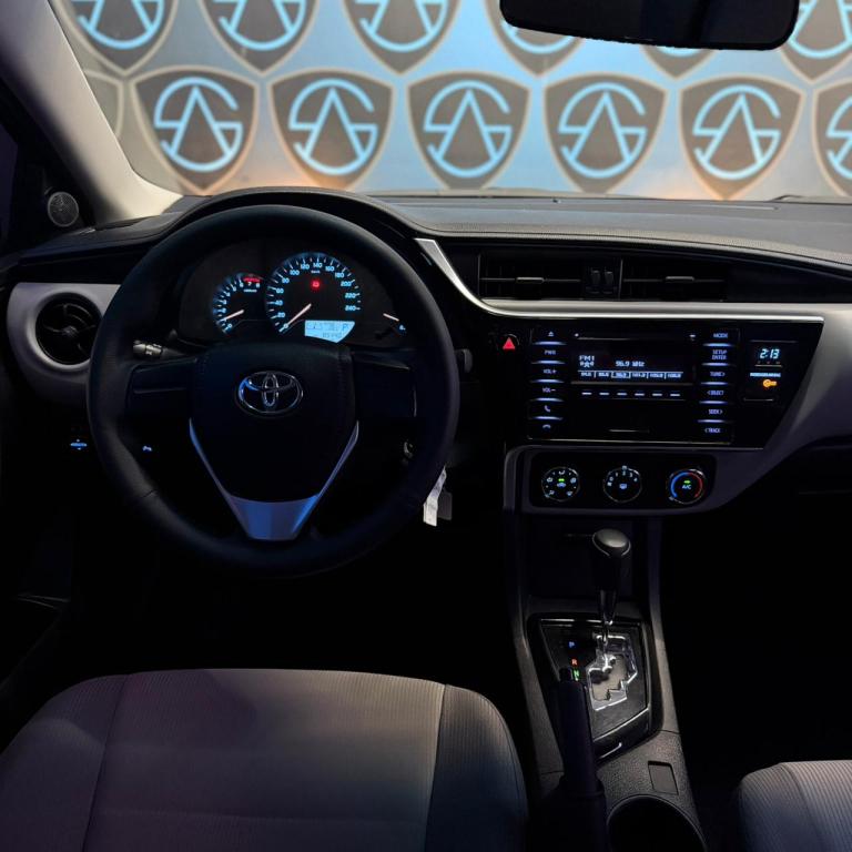 TOYOTA Corolla - Foto