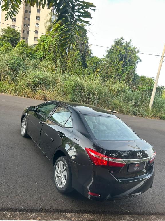 TOYOTA Corolla - Foto