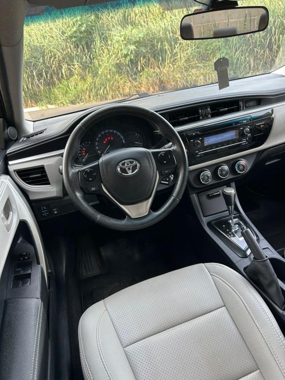 TOYOTA Corolla - Foto