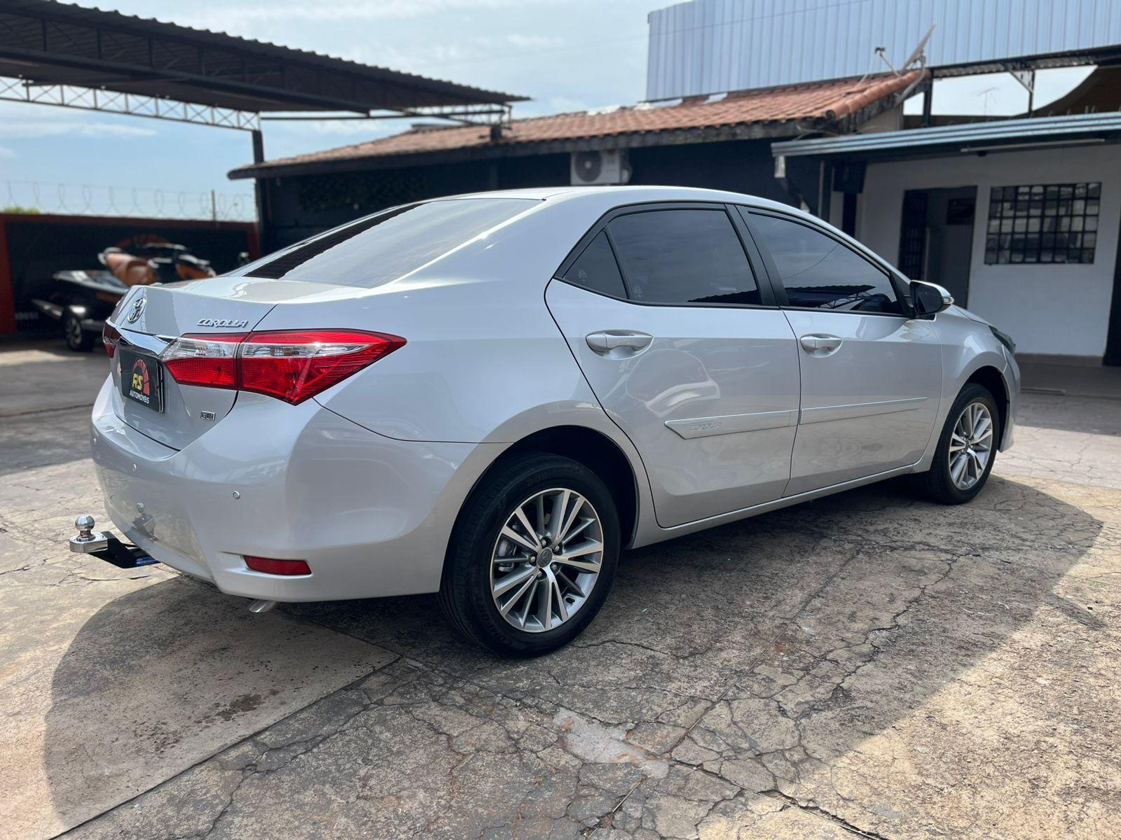 TOYOTA Corolla - Foto
