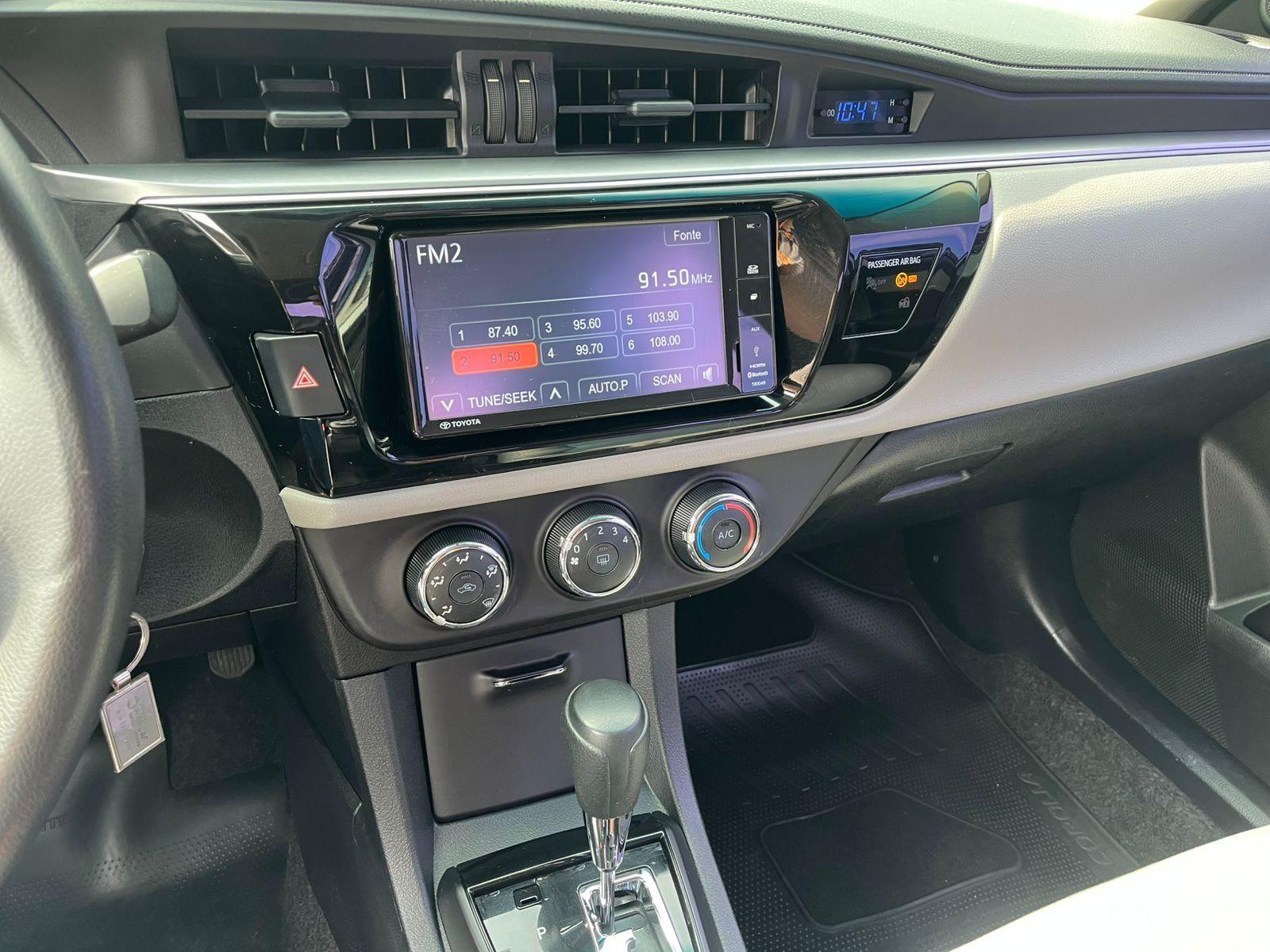 TOYOTA Corolla - Foto