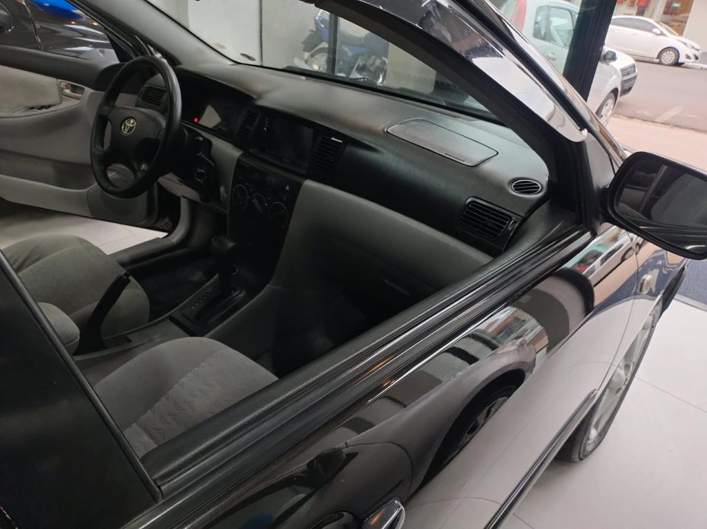 TOYOTA Corolla - Foto