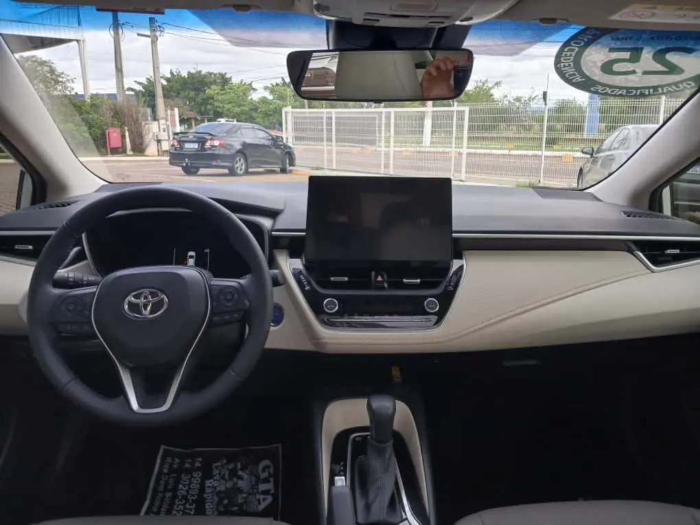 TOYOTA Corolla - Foto